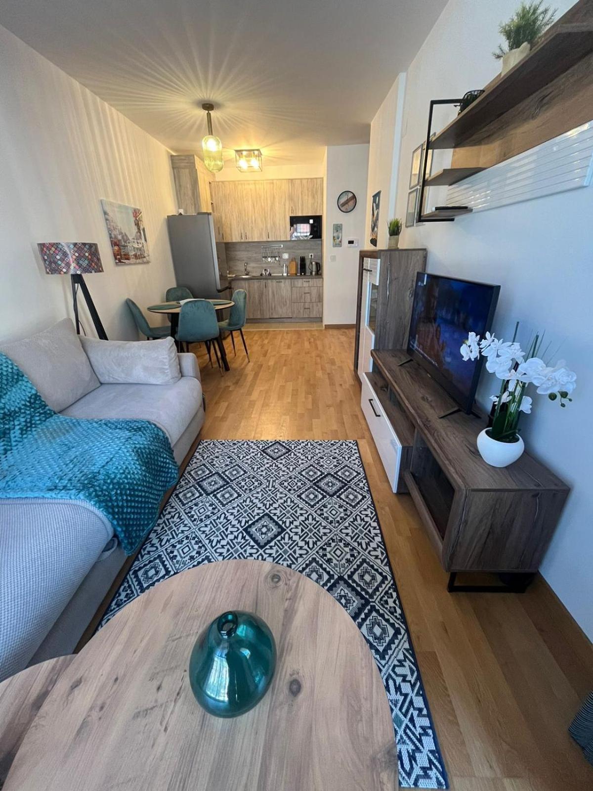 Kara Becici Apartment Budva Exterior photo